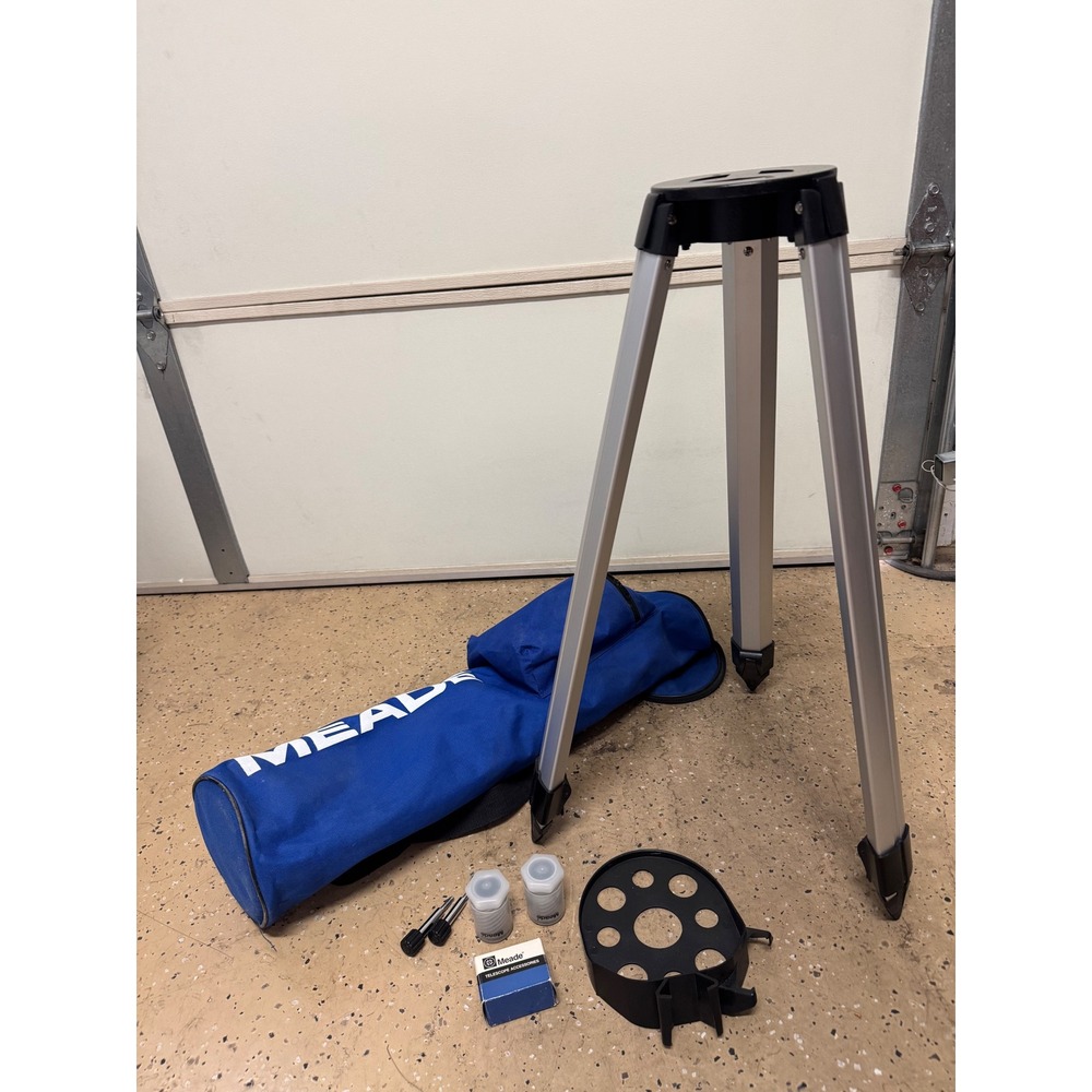 Meade Telescope Tripod with Accessory Tray Eyepieces and Carrying Bag Bundle